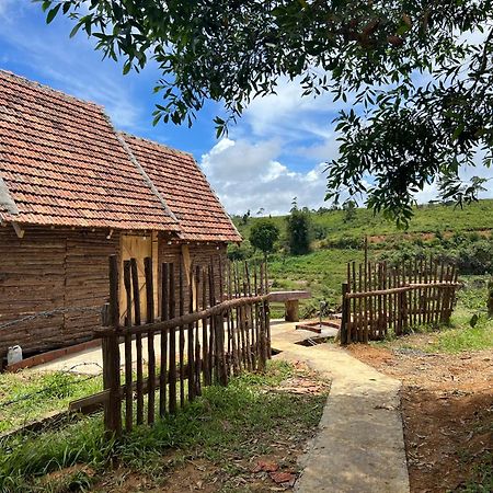 Konke Ruong Farmstay Kon Von Kla Ngoại thất bức ảnh